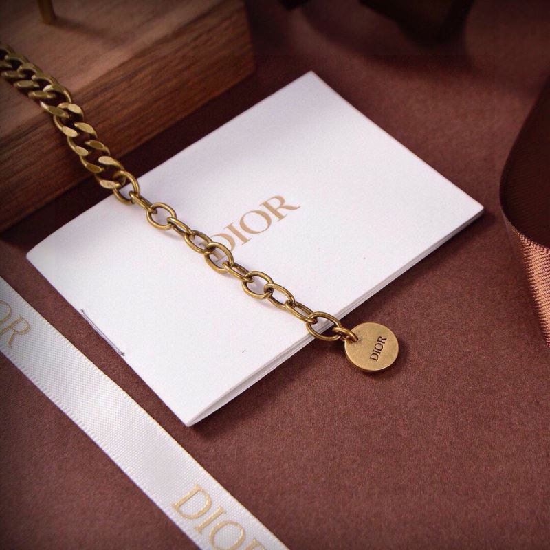 chr1st1an D10r necklaces
